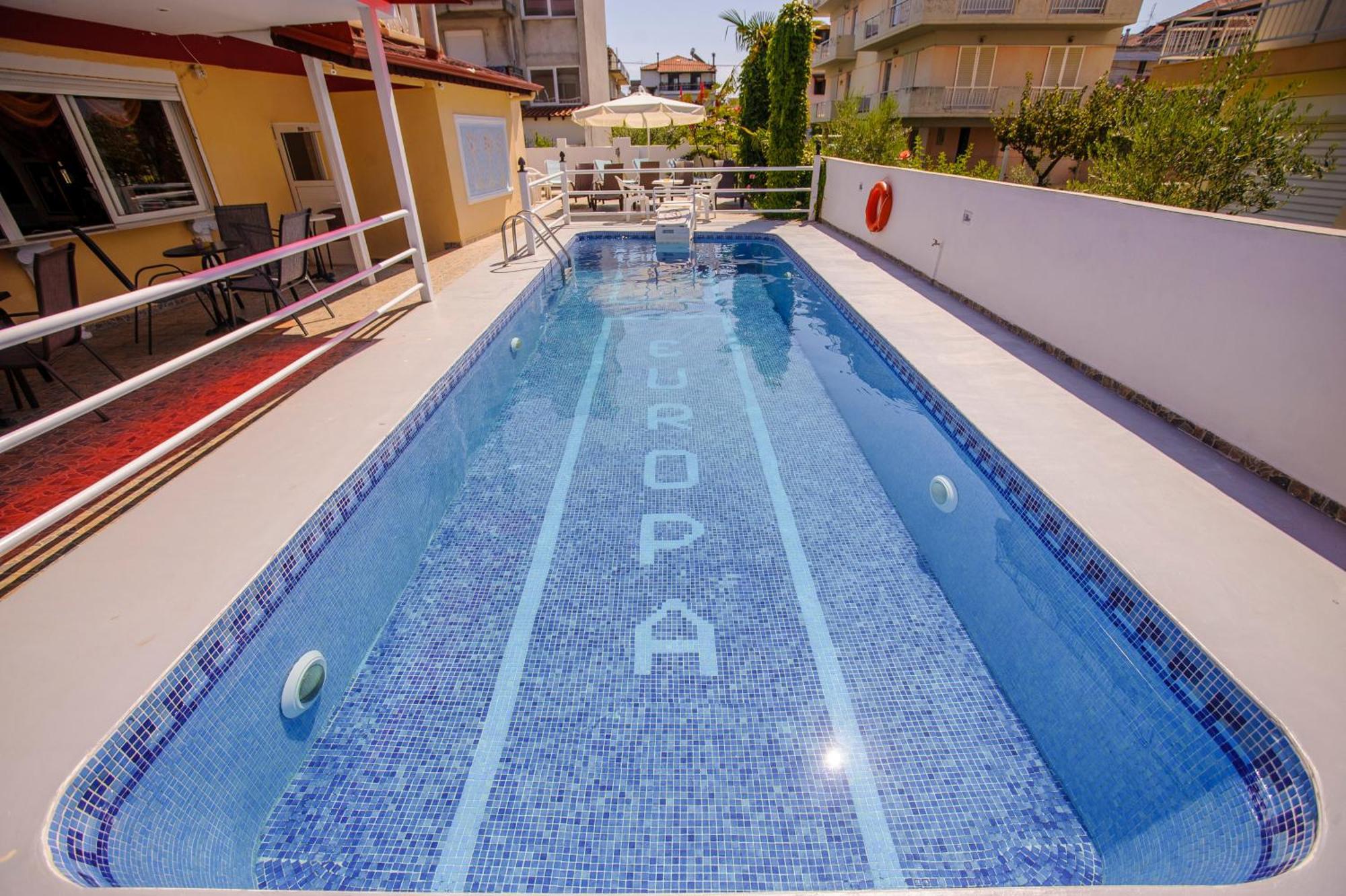 Olympiakí Aktí Hotel Europa מראה חיצוני תמונה