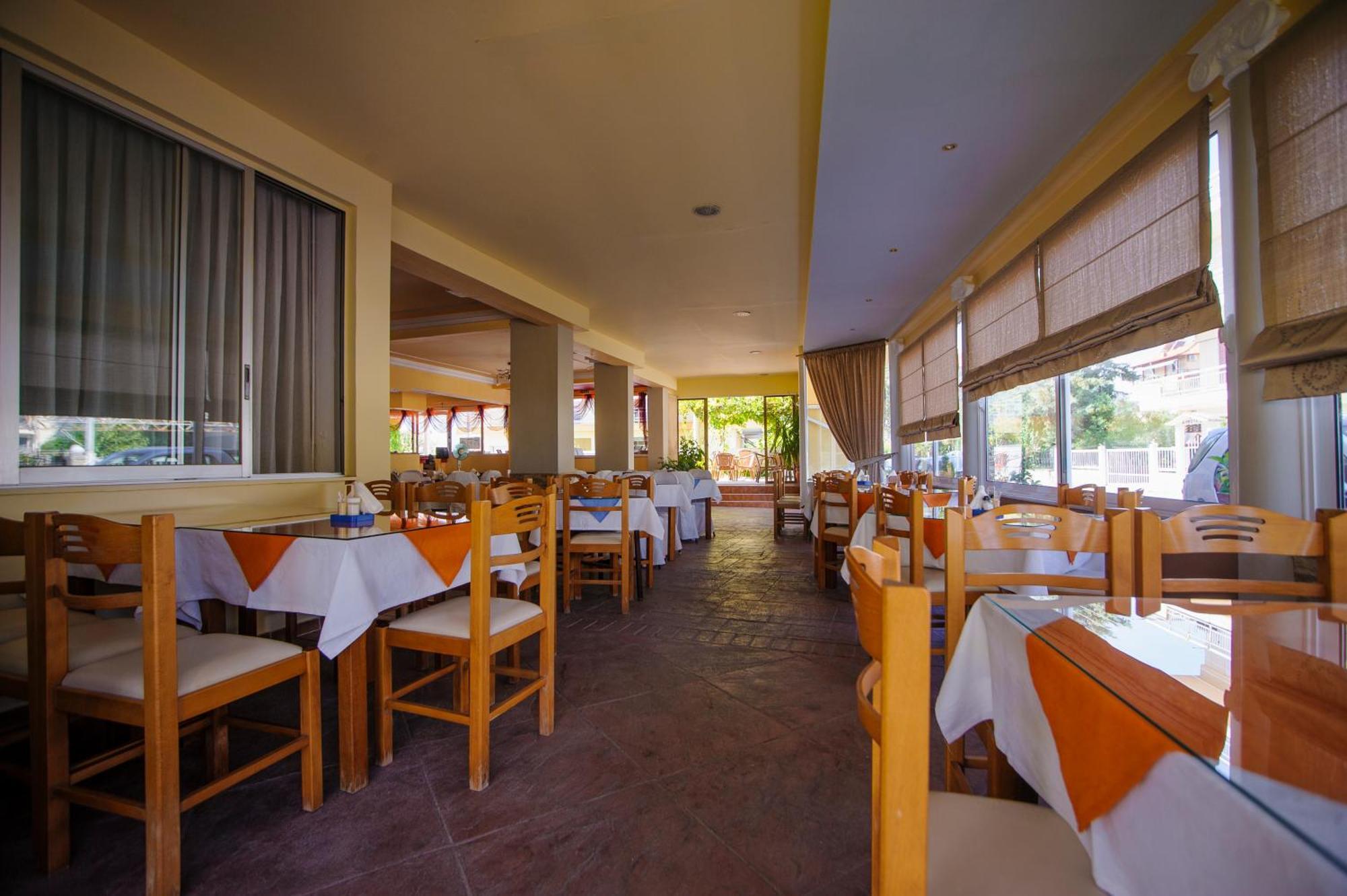 Olympiakí Aktí Hotel Europa מראה חיצוני תמונה