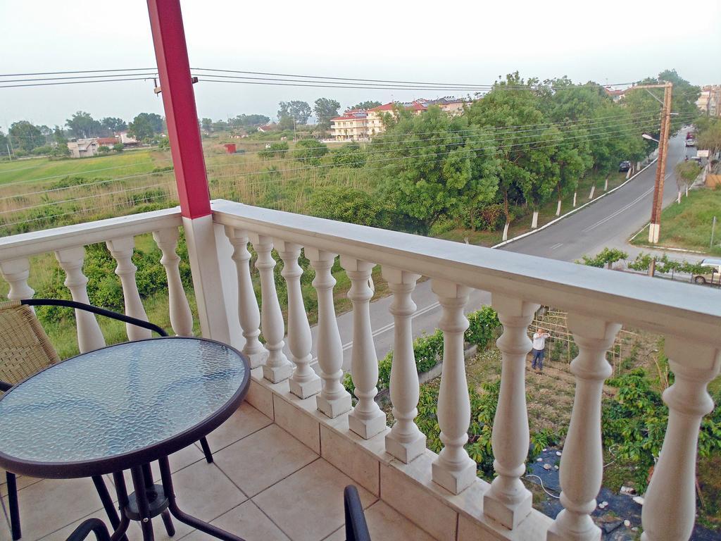 Olympiakí Aktí Hotel Europa מראה חיצוני תמונה