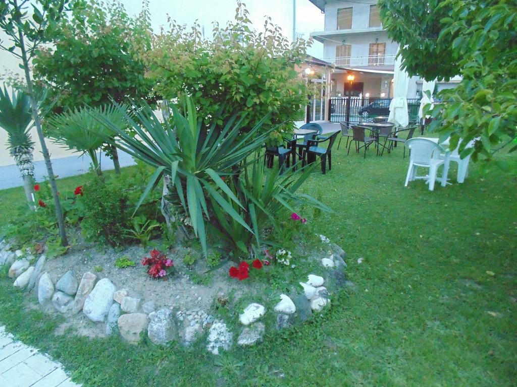 Olympiakí Aktí Hotel Europa מראה חיצוני תמונה