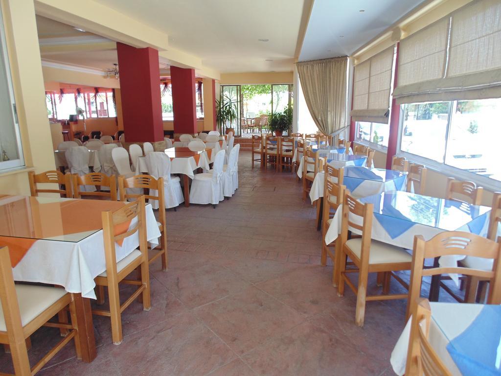 Olympiakí Aktí Hotel Europa מראה חיצוני תמונה