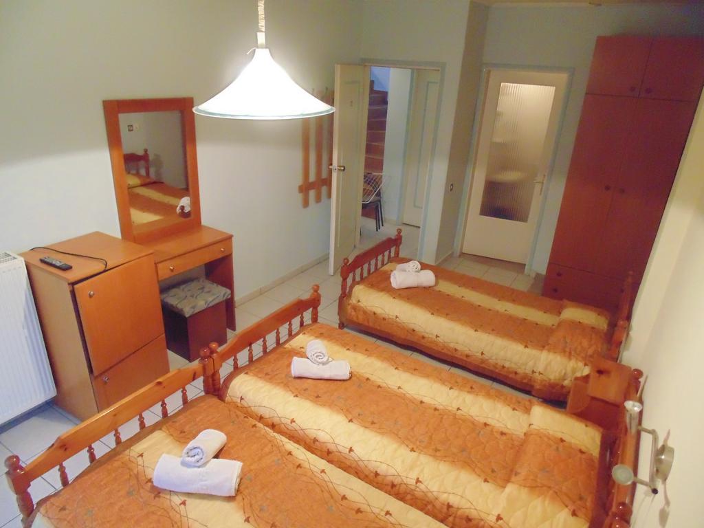 Olympiakí Aktí Hotel Europa מראה חיצוני תמונה